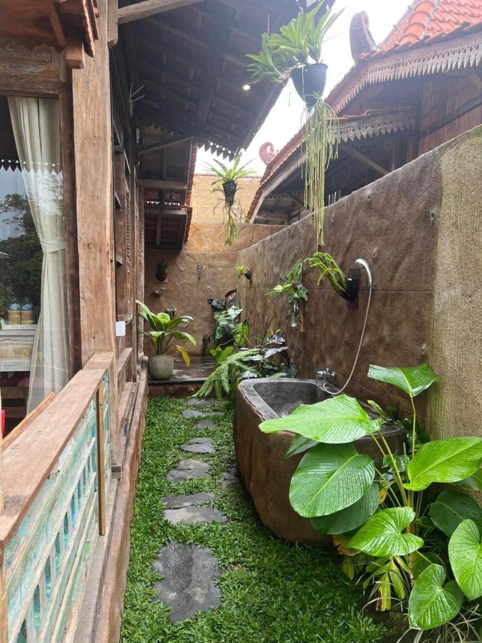 Umah Capung Sebatu Villas Tegallalang  Exterior photo