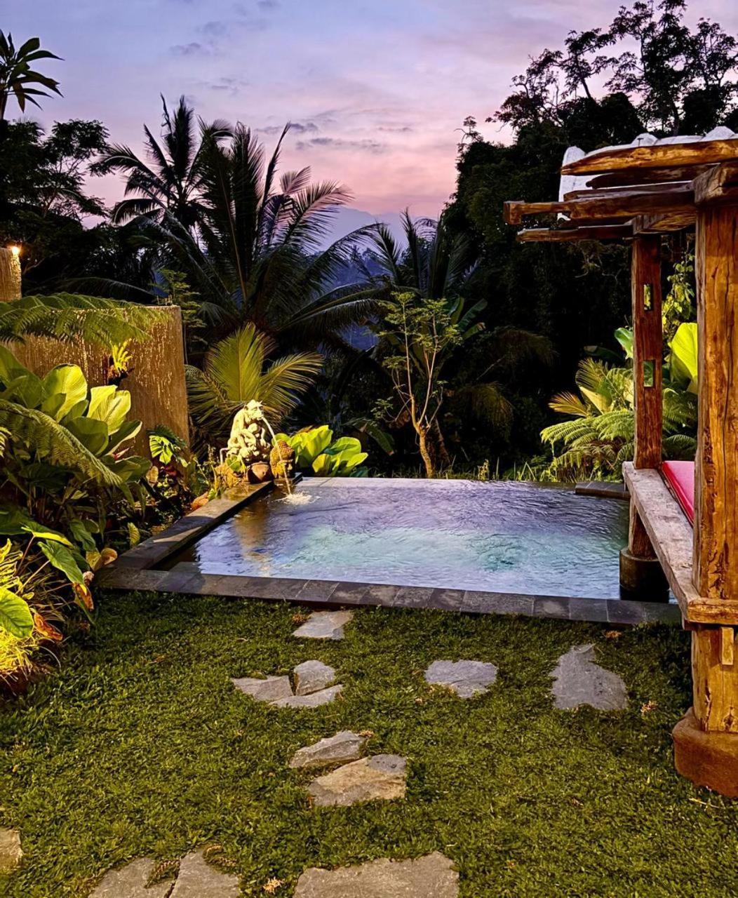 Umah Capung Sebatu Villas Tegallalang  Exterior photo